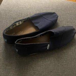Men’s Toms